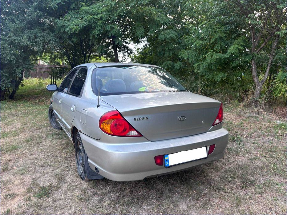 Kia Sephia 2003, Газ/Бензин