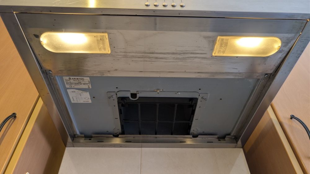 Exaustor Ariston HB 6.1 IX (referência de fábrica F030918)