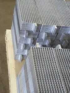 baterias solar 2 volts 750 ah (2v x 6 elementos = 12 v)