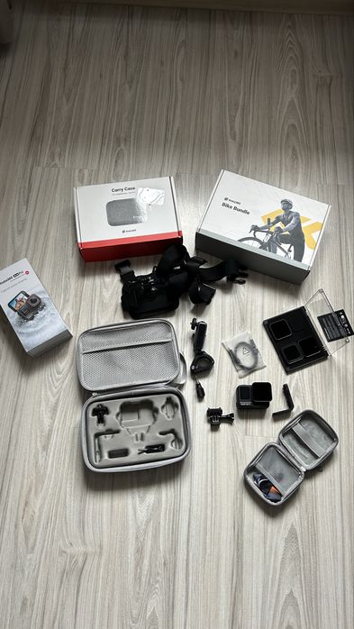 Full, Kompletny zestaw kamerka sportowa Insta360 Ace Pro