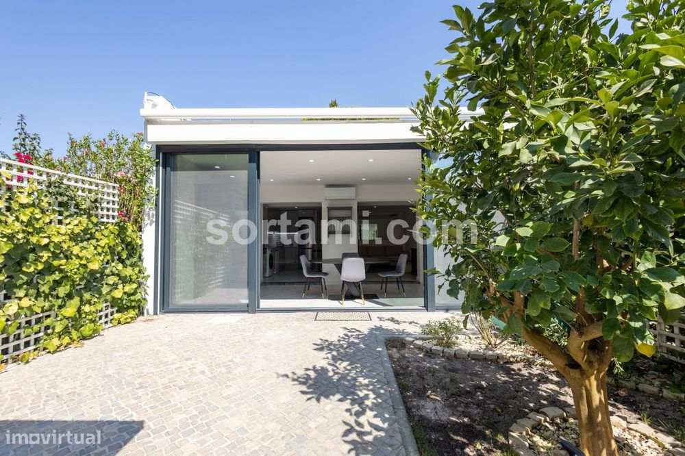 Moradia em Banda T1+1 Venda em Quarteira,Loulé