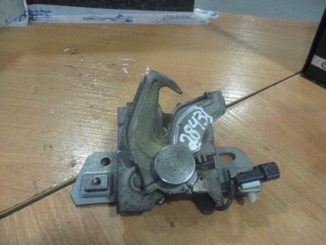 Fechadura / fecho capot VOLVO C30