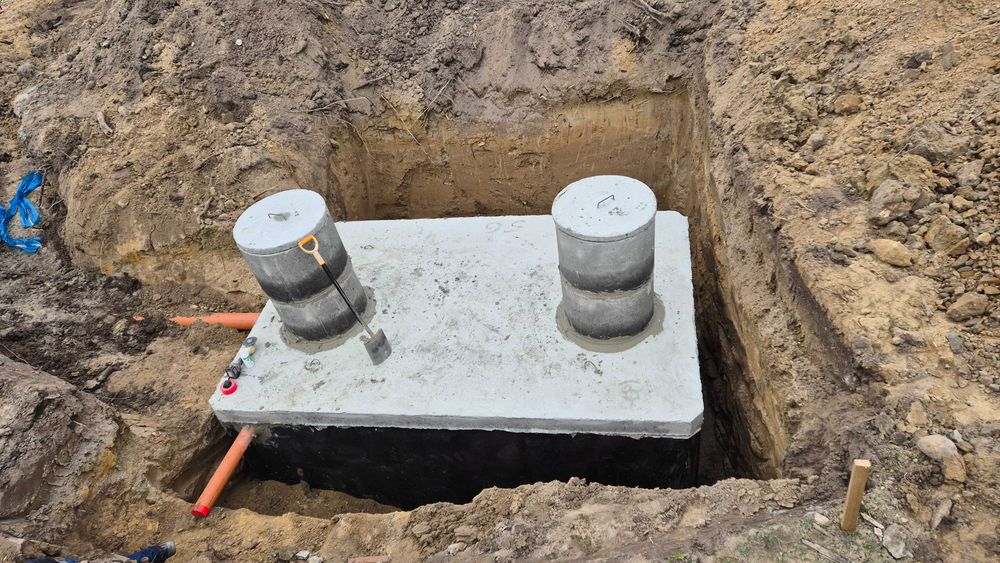 szambo betonowe 10m3 z  wykopem zbiornik na deszczówkę