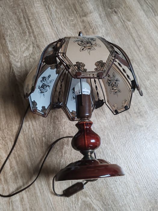 Lampa Alladyn stojąca Budzyń