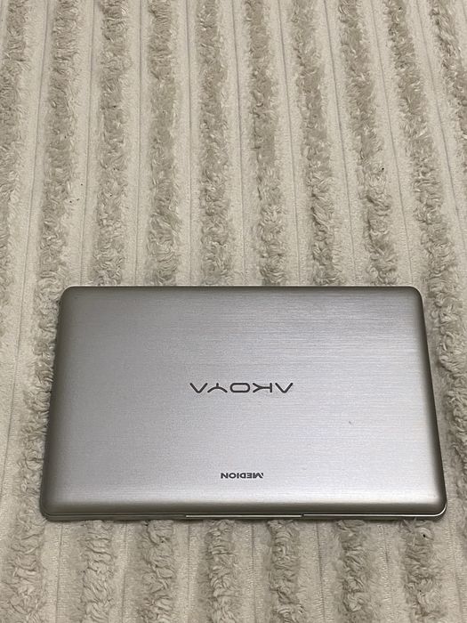 Нетбук Medion Akoya  S2218