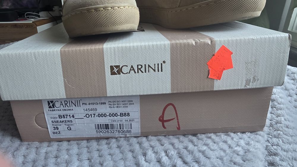 Sneakersy botki Carinii beżowe r. 39