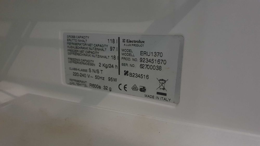 Lodówka electrolux do zabudowy - części