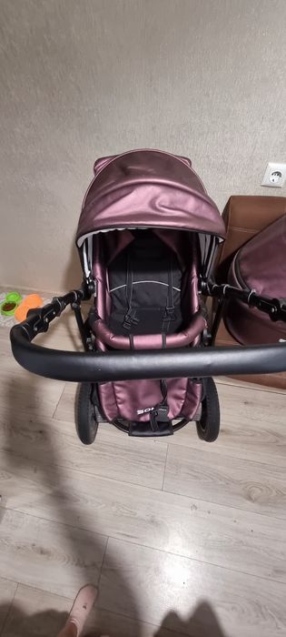 Продам коляску 3 в 1