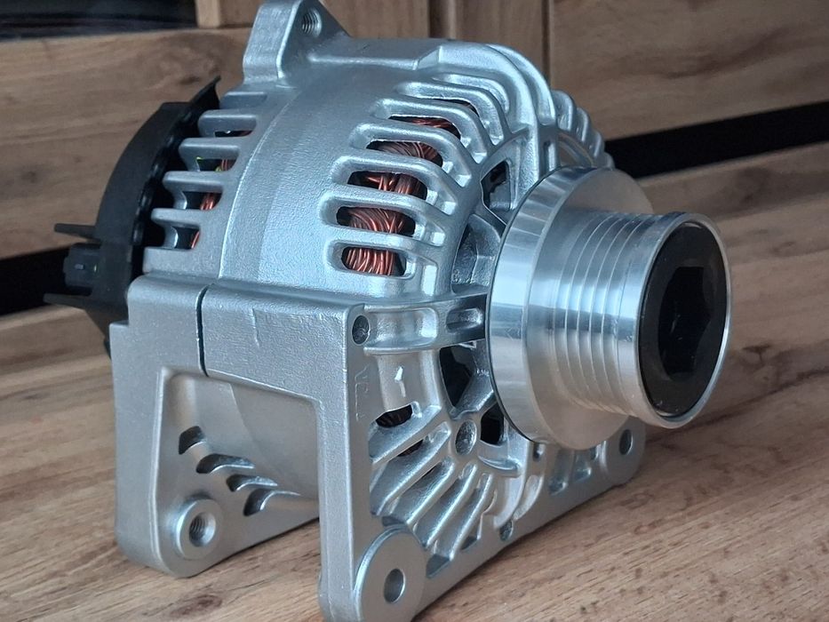 Alternator Valeo 110A Megane II 1.4 1.5 1.6 SCENIC 2  Dacia Duster HS