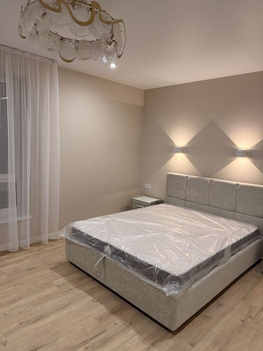 VP Продаж сучасної 1-кімнатної квартири в новобудові, укомплектована