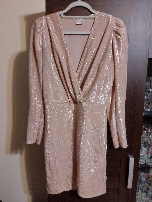 Sukienka damska r 36/38.