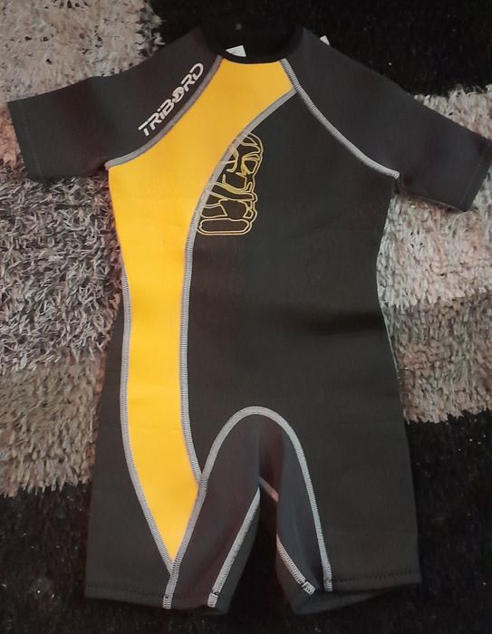 Fato Tribord 6 anos