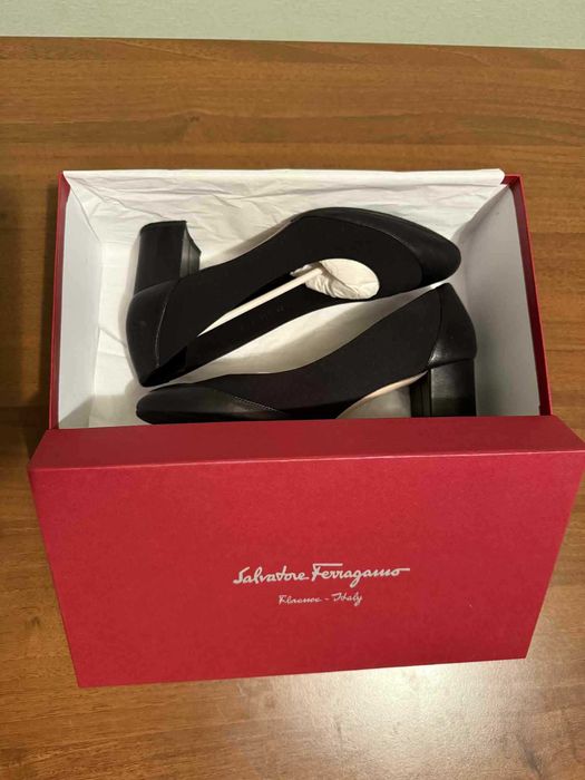 Туфлі Salvatore Ferragamo, оригінал Італія, розмір 39, шкіра+текстиль