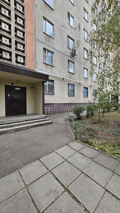 Актуально! 1-ая в Закрытом Дворе, ОСББ, Бульвар Строителей .