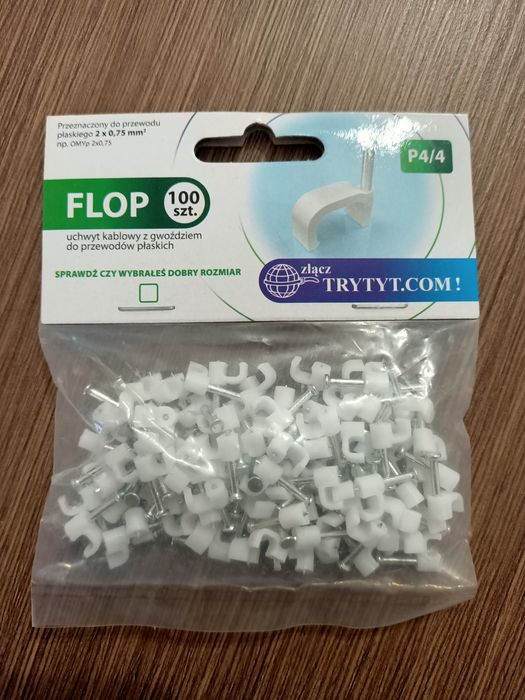 Uchwyt kablowy z gwoździem do przewodów płaskich