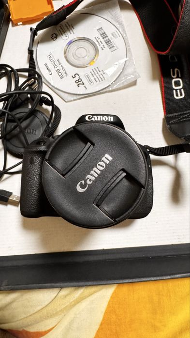 Canon EOS 700d фотоапарат