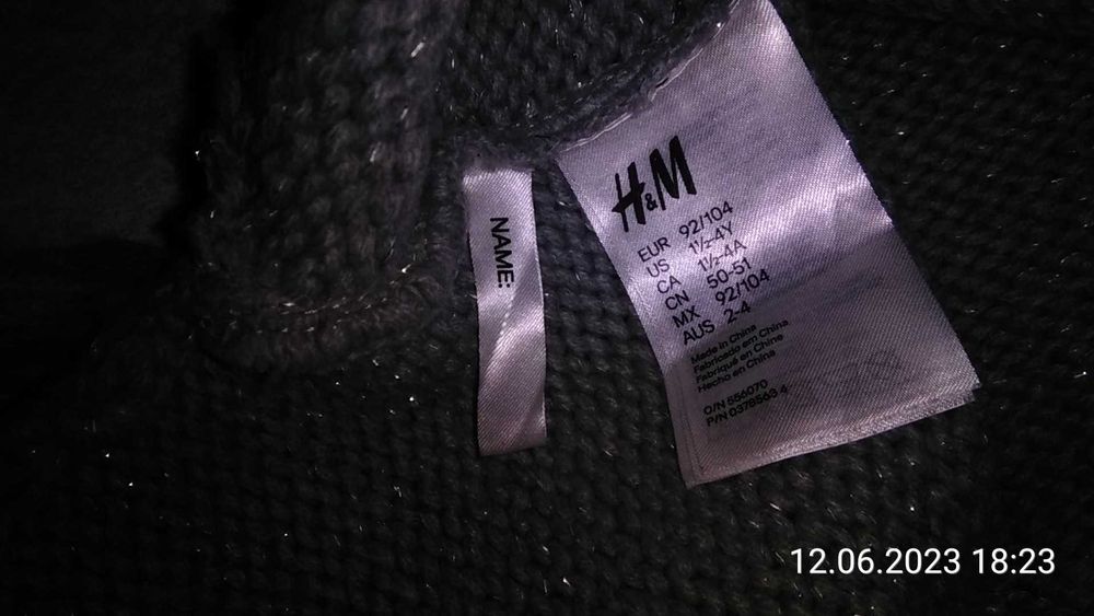 Szare ponczo ze srebrnymi nitkami dla dziewczynki 92-104