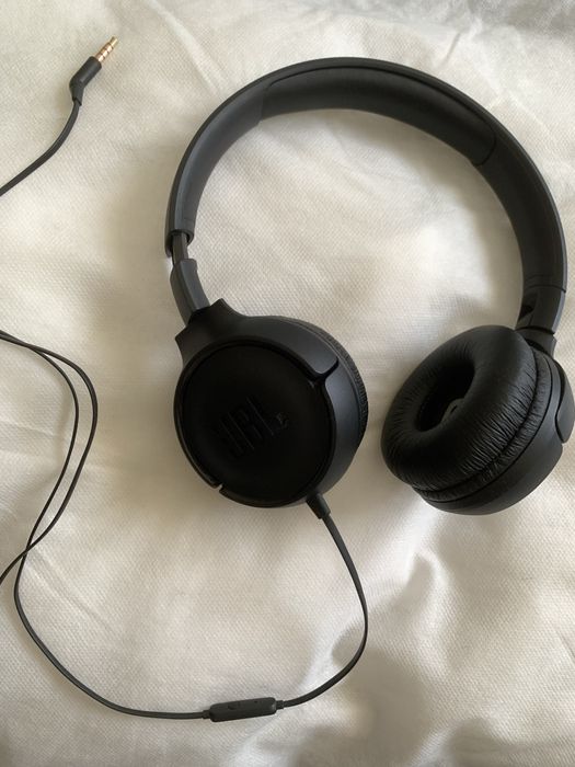 Headphones JBL Tune 500 com fio