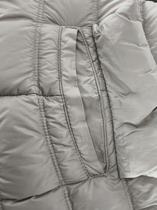 Пальто тепле Армані , вигляд ідеальний після хімчистки розмір 42