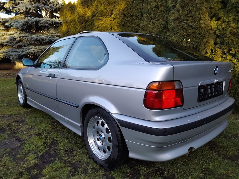 BMW E36 Compact 316 iA automat oryginał 100 tyś. Km z Niemiec Klasyk