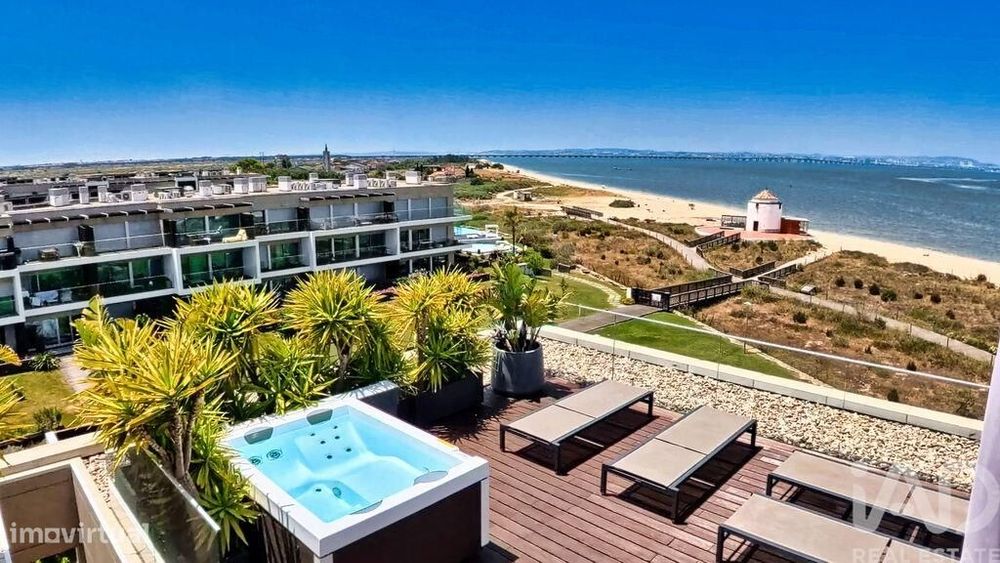 Apartamento T3 em Alcochete de 136,8 m2