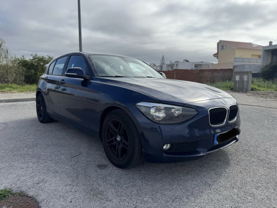 BMW 116d Série 1 foto 2