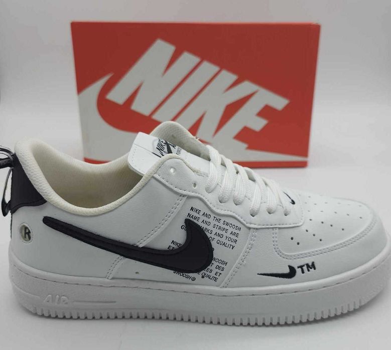 Ténis Nike Air Force brancos, unisexo