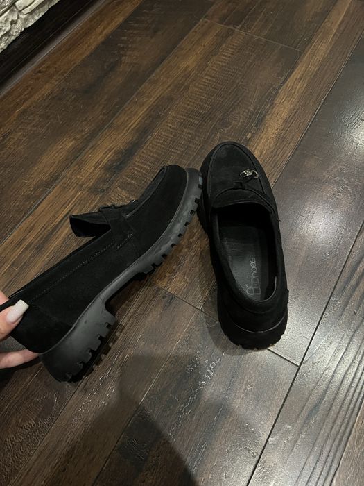 Продаються лофери