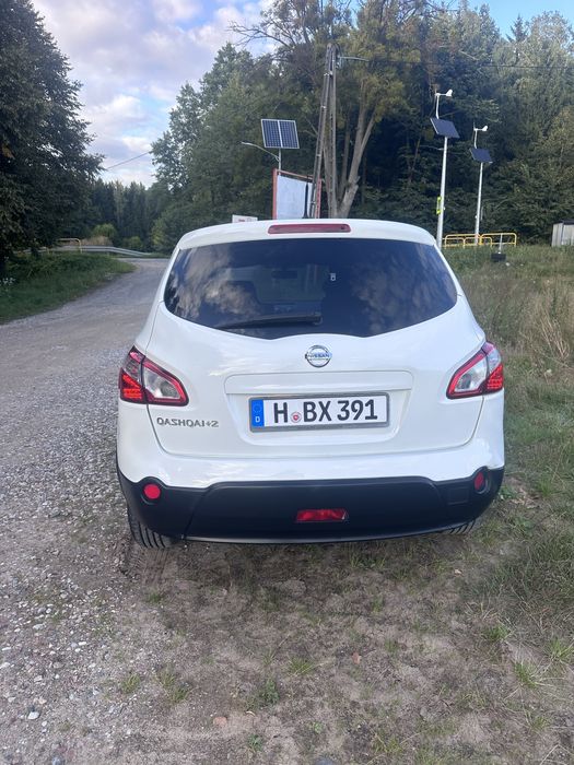 Nissan Qashqai+2
