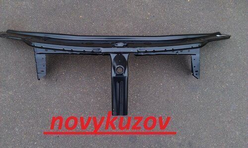 Панель передня на Dacia Logan