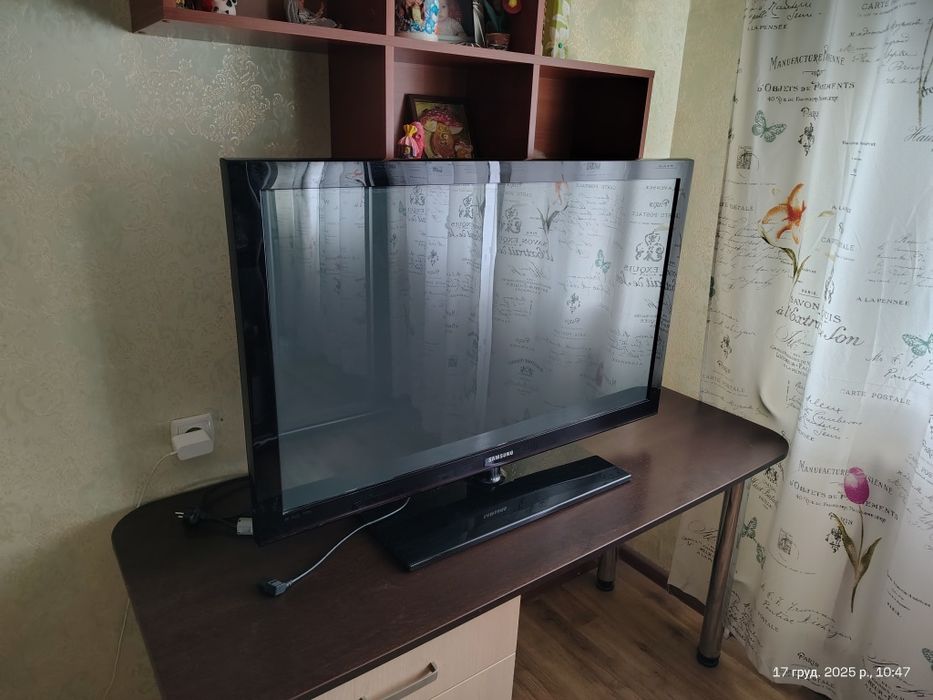 Продам плазменный телевизор Samsung 42 дюйма
