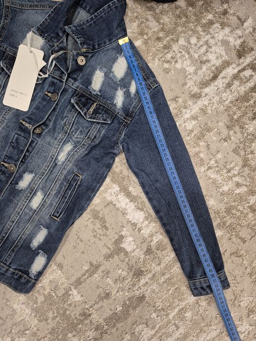 Джинсовка на дівчинку