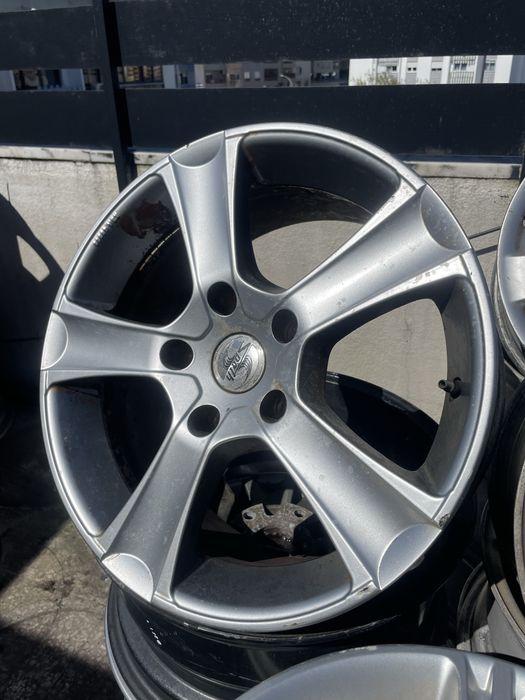 Jantes usadas 17 5x127 Chrysler