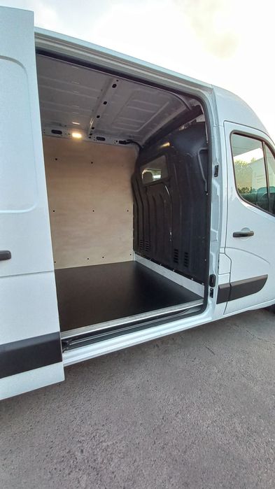 Опель мовано 2020 рік. 2.3 дизель