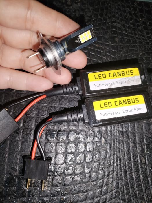 Lampadas LED  H7 luz branca novos a com adaptador CANBUS