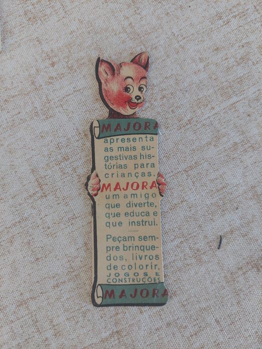 Majora pequeno marcador antigo de livros