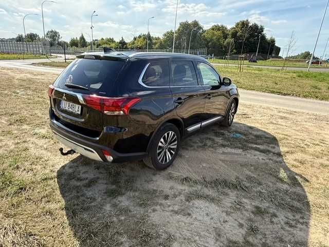 Samochód Mitsubishi Outlander 2019 - Automat - 4x4 - ASO
