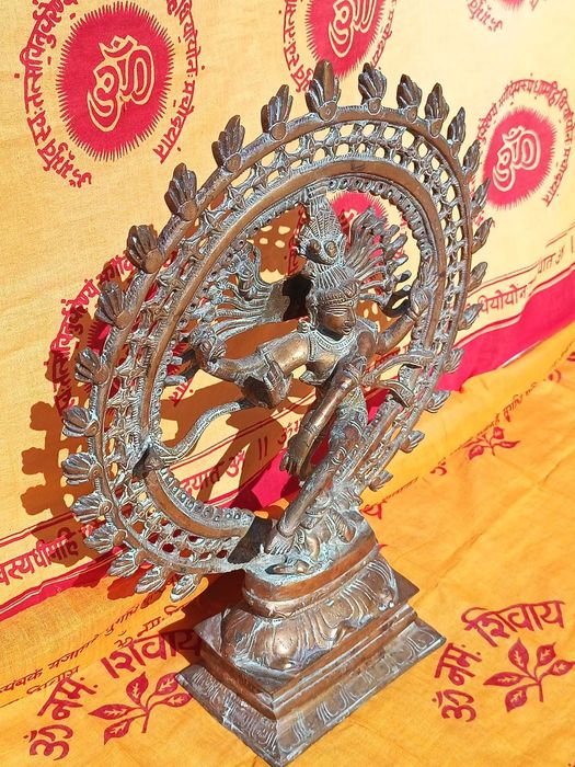 Shiva Nataraja – Estátua para Yoga e Meditação