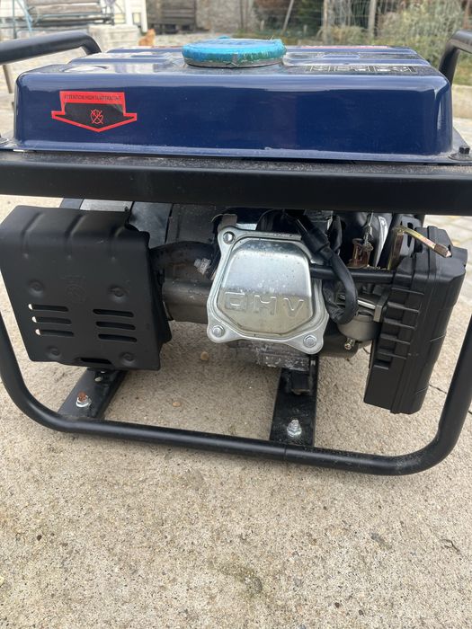 Генератор 4-тактный, мощностью 1 кВт