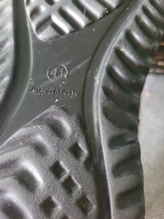 Buty reebok chłopięce rozmiar 34.5