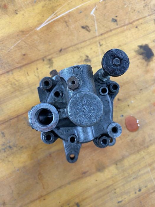 Двухконтурный насос ГУРа BMW E32