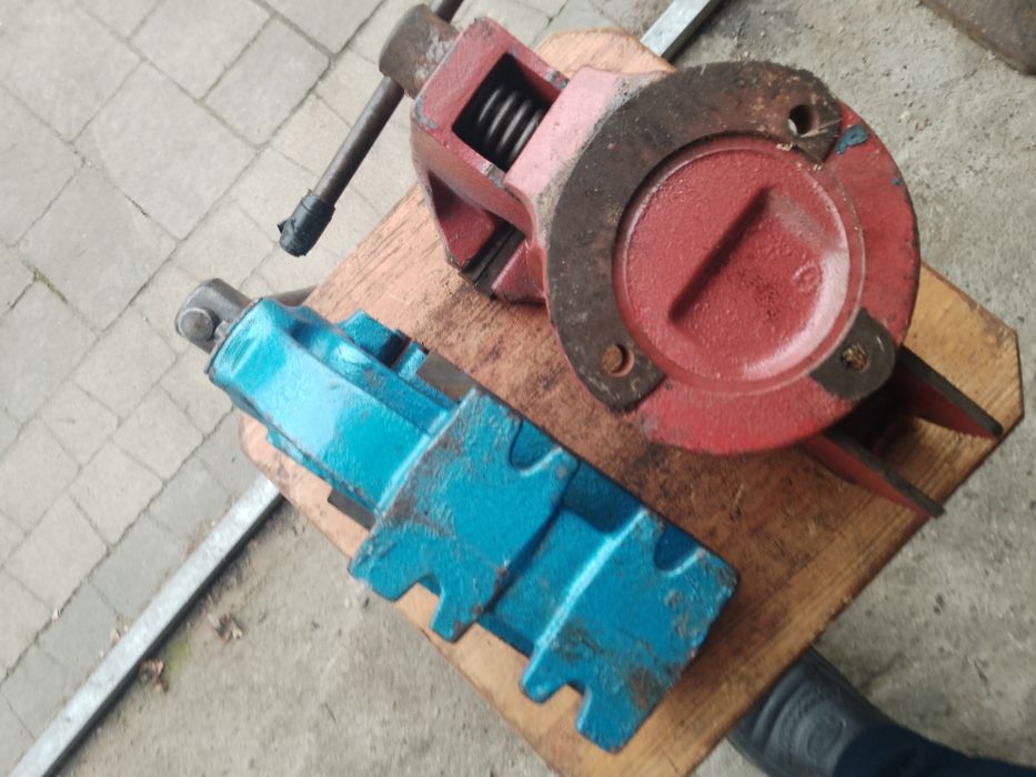 Imadło kute średnie