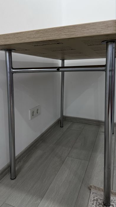 Кухонний обідній  стіл дуб сонома