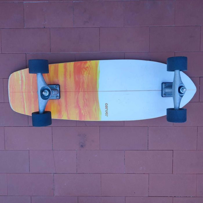Skate Carver em bom estado