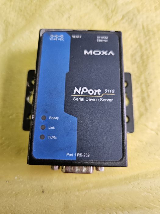Moxa Nport 5110 и 5110 А  в рабочем состоянии