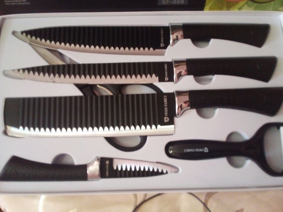 Гострі ножі для різних потреб