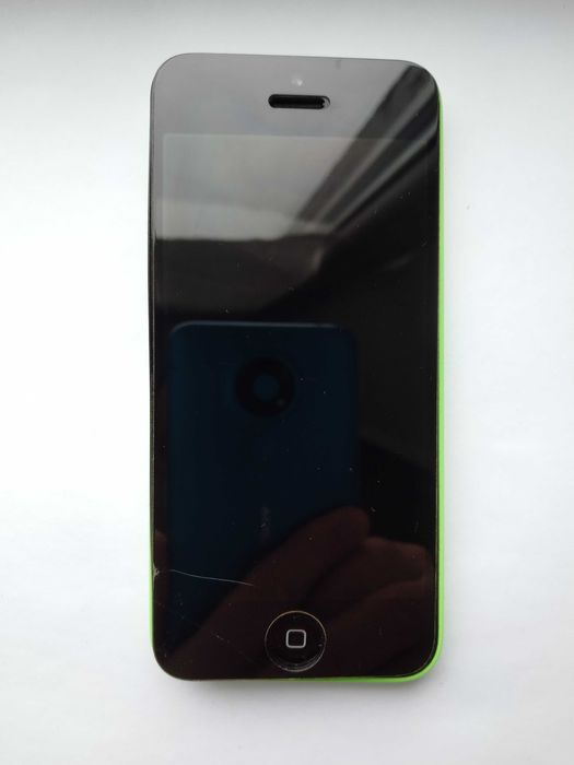 Смартфон iPhone 5c 16GB (на запчасти)