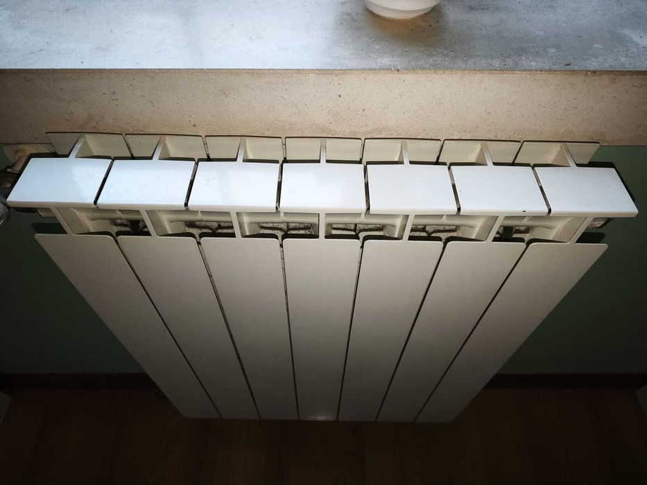 Radiadores de aquecimento central – 7 unidades + 2 pequenos