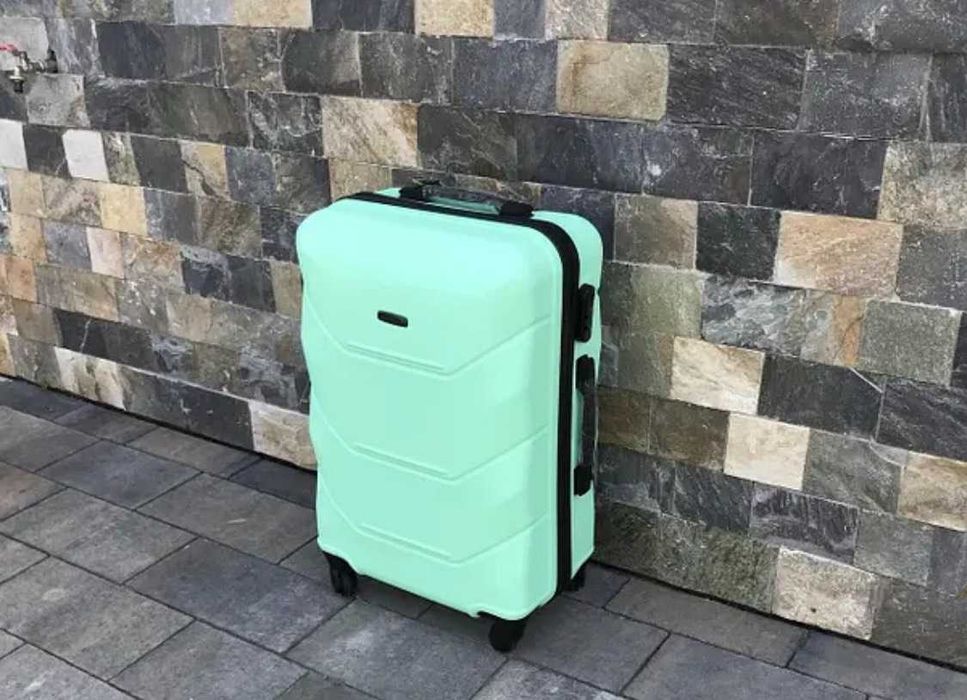 Акція! Валіза на колесах велика середня XS Чемодан большой маленький