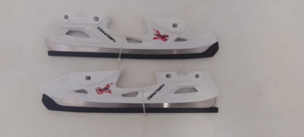 Продам ролики срочно